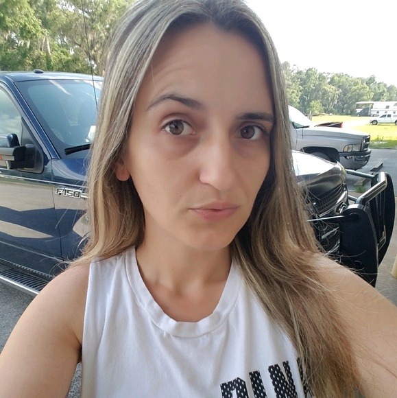 Meet your Posher, Krystle - Picture 1 of 1